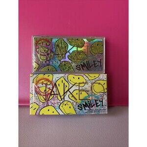 Urban Decay x Smiley Naked Mini Eyeshadow Palette NAKED MUCHO HAPPY NIB
